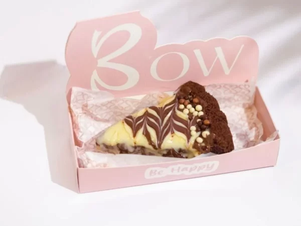 Bow Signature Cake