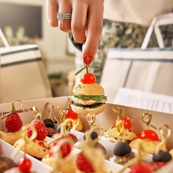 Baby_Buns__Mini_Sandwiche_Canapes_2_Chantilly_Cafe_Abu_Dhabi Baby Buns Box